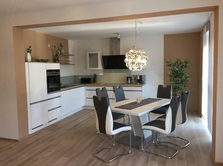 Koblenz Sued Exklusive Und Zentrale Designer Wohnung Eksteriør billede